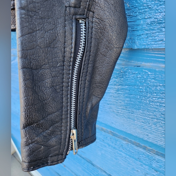 MGR GENIUNE Leather jacket - Picture 7 of 15